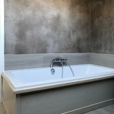 Grange Enchantee Apartment